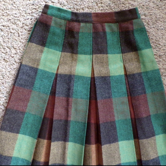 PLAID VINTAGE SKIRT green brown wool xs - Picture 8 of 10